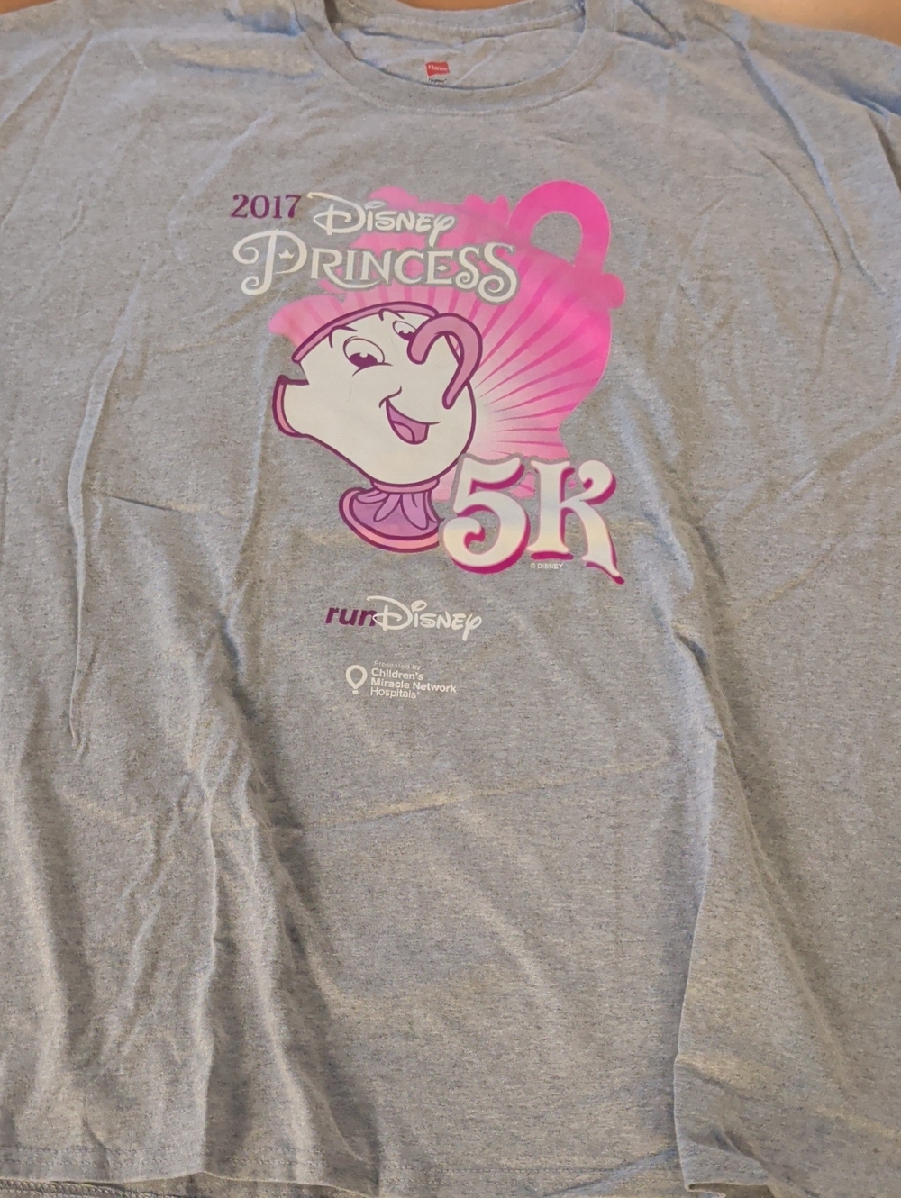 Disney Gray Tee with Pink Princess 5K Graphic